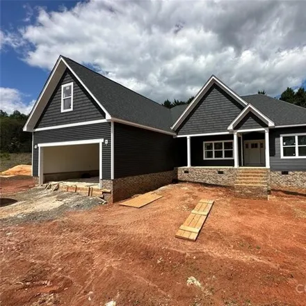 Buy this 3 bed house on 2962 Quail Drive in Catawba County, NC 28658