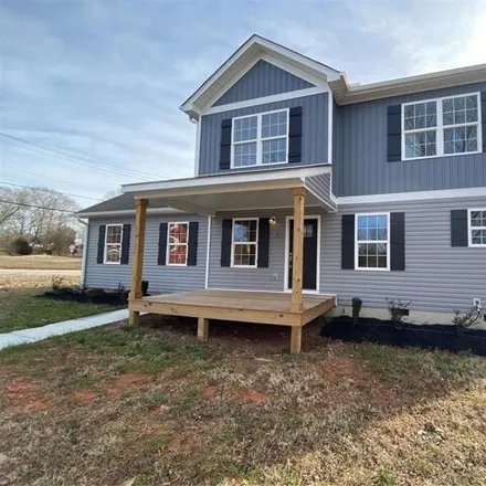 Buy this 3 bed house on 173 York Street in Chester, SC 29706