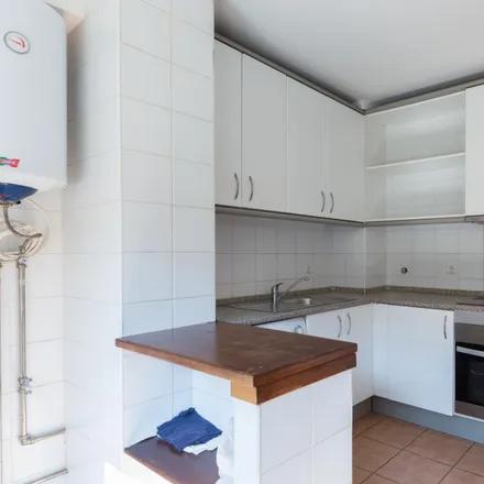 Image 8 - Rua Carlos Carneiro, 4250-482 Porto, Portugal - Apartment for rent