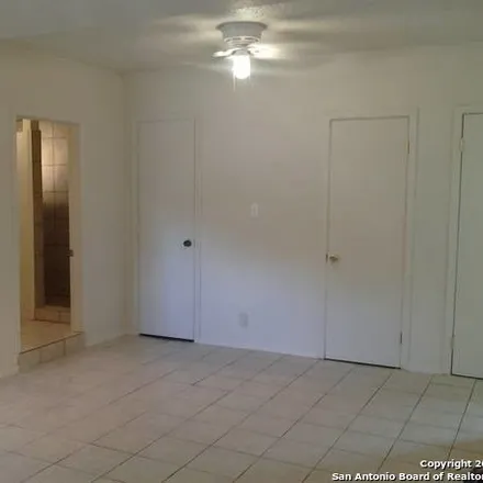 Image 7 - 600 Monticello Court, San Antonio, TX 78223, USA - Apartment for rent