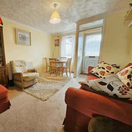 Image 4 - 7-12 The Close, Forder, PL12 4SQ, United Kingdom - Townhouse for sale