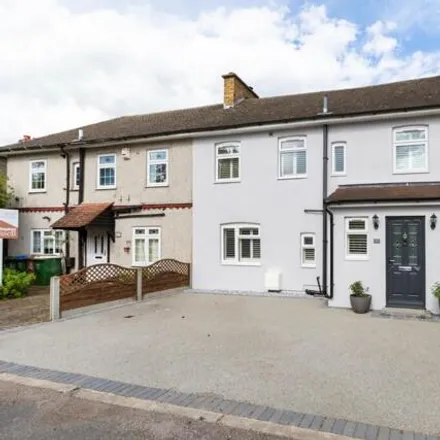 Buy this 3 bed townhouse on 46 Ellison Road in London, DA15 8BL