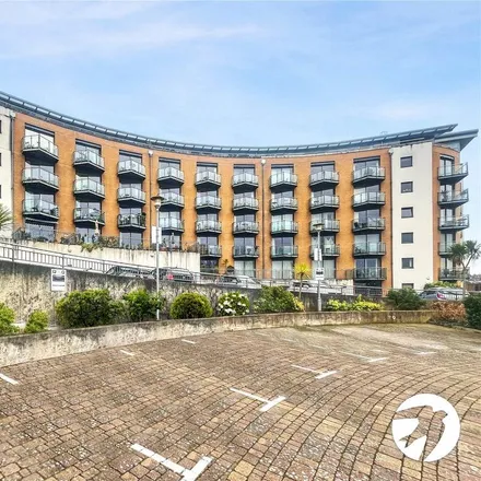 Rent this 2 bed apartment on The Eye in Barrier Road, Medway