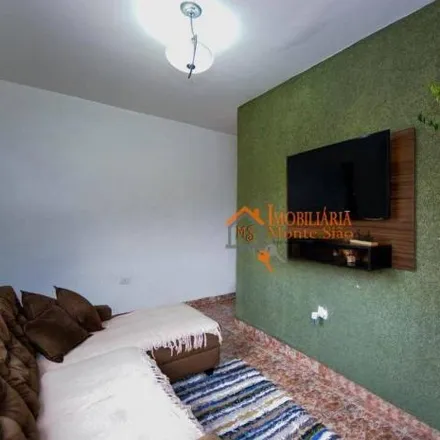 Rent this 2 bed house on Rua Cachoeira 1132 in Picanço, Guarulhos - SP