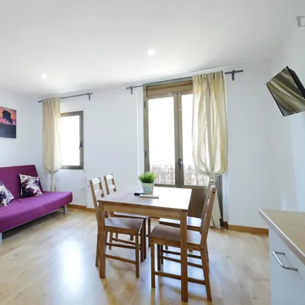 Image 6 - Carrer d'Armengol, 1, 08003 Barcelona, Spain - Apartment for rent