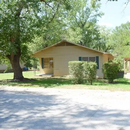 Buy this 5 bed house on 1238 Union Street in Center, TX 75935