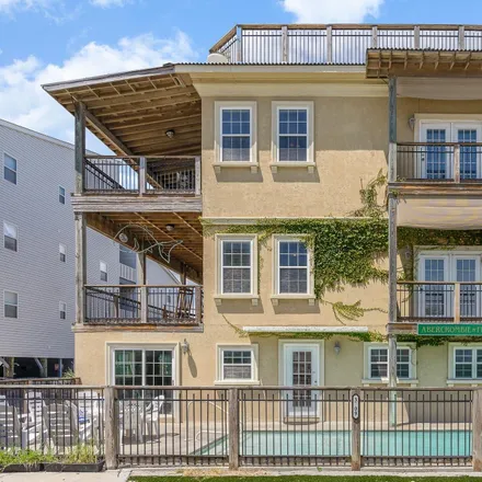 Buy this 8 bed loft on Abercrombie & Fish in 3709 North Ocean Boulevard, Cherry Grove Beach