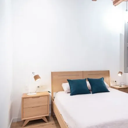 Image 7 - Pink Buda, Carrer de Verdi, 31, 08012 Barcelona, Spain - Apartment for rent