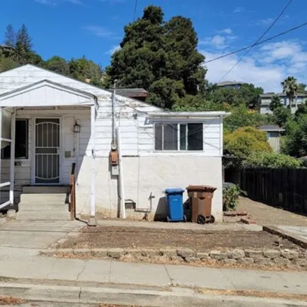 Buy this 4 bed house on 167 Arreba Street in Martinez, CA 94553