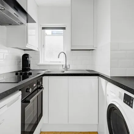 Image 5 - 95 Cambridge Street, London, SW1V 4EH, United Kingdom - Apartment for rent