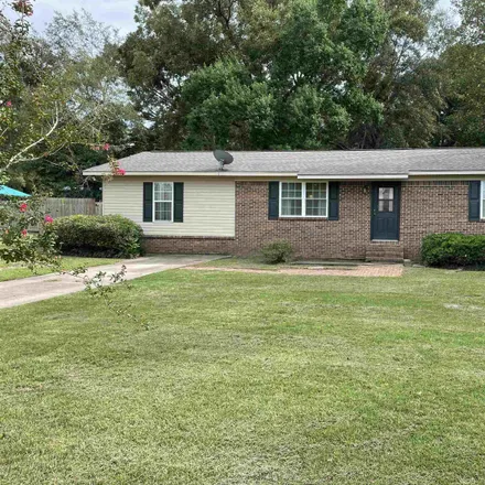 Buy this 3 bed house on Camelia Drive in Andalusia, AL 36420