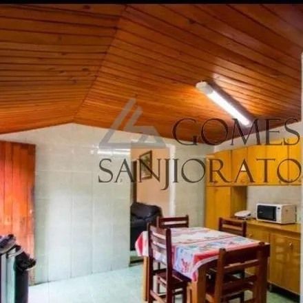 Buy this 2 bed house on Rua Madagascar in Parque Oratório, Santo André - SP