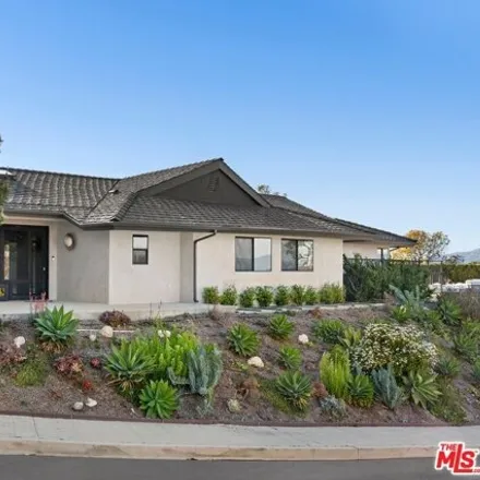 Image 2 - 4333 Meadow View Place, Los Angeles, CA 91436, USA - House for sale