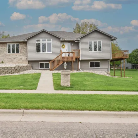 Buy this 5 bed house on 6704 West Strabane Trail in Sioux Falls, SD 57106