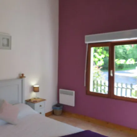 Rent this 1 bed townhouse on Bretagne in Boulevard de Bretagne, 29000 Quimper