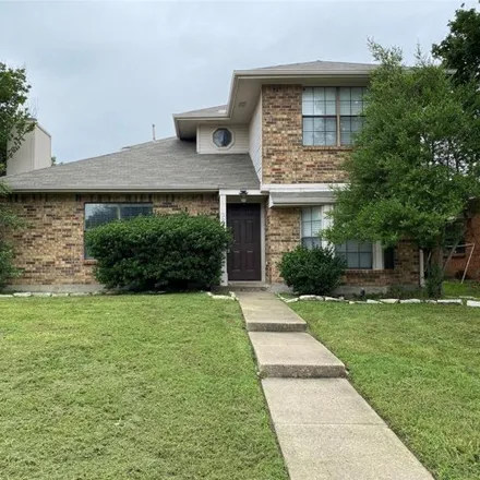 Buy this 3 bed house on 3091 Lois Lane in Rowlett, TX 75088