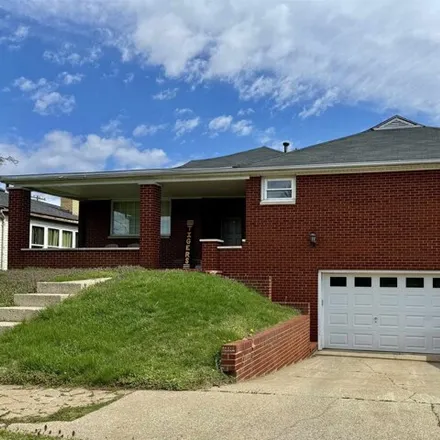 Buy this 3 bed house on 2669 South 5th Street in Ironton, OH 45638