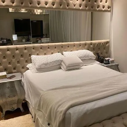 Buy this 3 bed apartment on Rua Coronel Joviniano Brandão in Parque da Mooca, São Paulo - SP