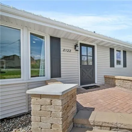 Image 3 - Clover Hills West Greenway, Southeast 19th Drive, Ankeny, IA 50021, USA - House for sale