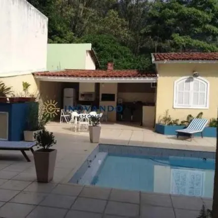 Buy this 5 bed house on Rua Isis Dias de Oliveira 221 in Recreio dos Bandeirantes, Rio de Janeiro - RJ