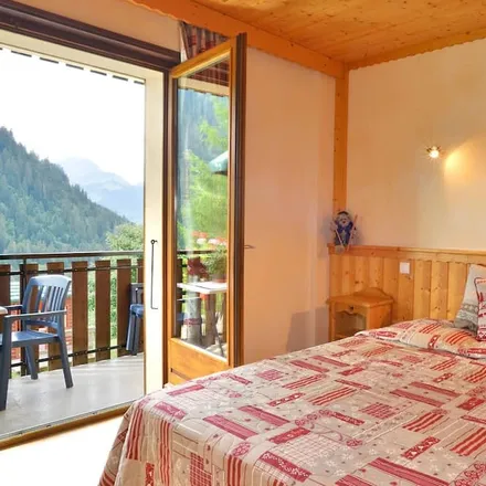 Rent this 2 bed apartment on 74390 Châtel
