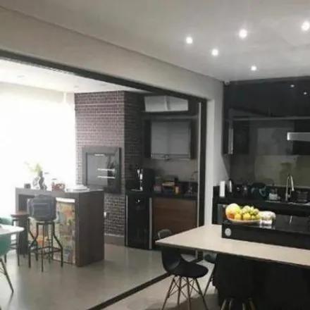 Buy this 3 bed apartment on Rua Aguapeí 388 in Vila Gomes Cardim, São Paulo - SP