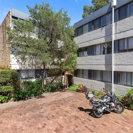 Rent this 1 bed apartment on 2 Bradly Avenue in Kirribilli NSW 2061, Australia