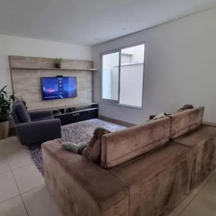 Buy this 4 bed house on Rua Hélio Borenstein in Vila Oliveira, Mogi das Cruzes - SP