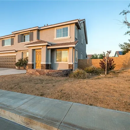 Image 2 - 42332 76th Street West, Lancaster, CA 93536, USA - House for sale