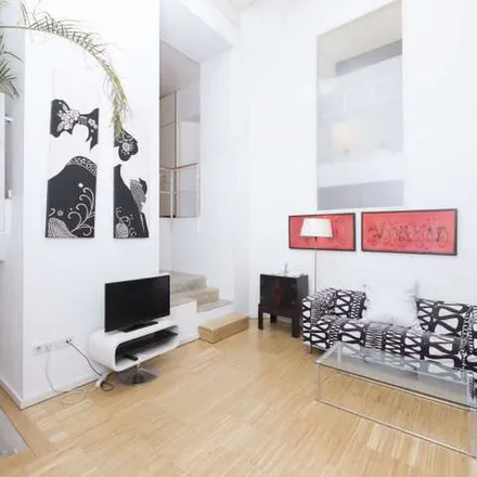 Image 6 - Plaza de Tirso de Molina, 28012 Madrid, Spain - Apartment for rent