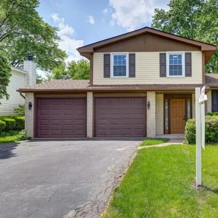 Buy this 3 bed house on 632 Patton Drive in Buffalo Grove, IL 60089