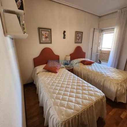 Rent this 4 bed apartment on Eroski in Avenida Solidaridad, 26003 Logroño