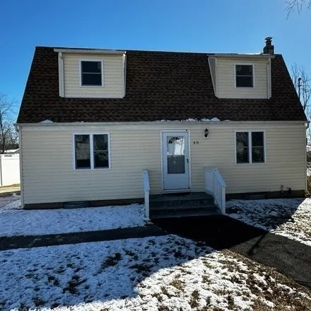 Rent this 5 bed house on 40 Miller Avenue in North Amityville, NY 11701