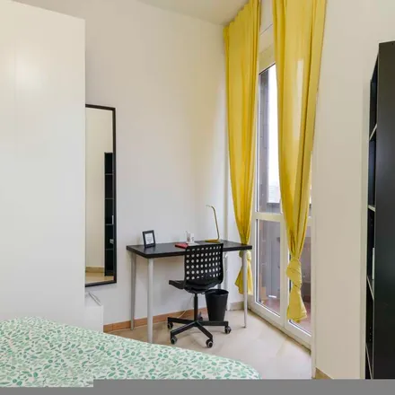 Rent this 4 bed room on Veneta Cucine in Viale Tibaldi, 20136 Milan MI