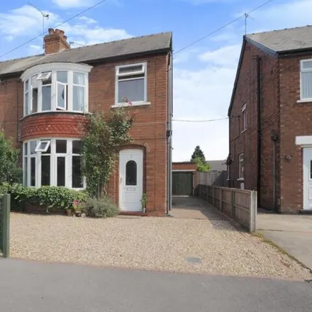 Buy this 3 bed duplex on Norman Crescent in Scunthorpe, DN17 1BH