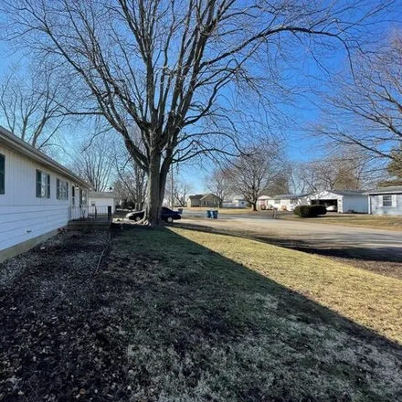 Image 4 - 663 West Clark Street, Thomasboro, Champaign County, IL 61878, USA - House for sale