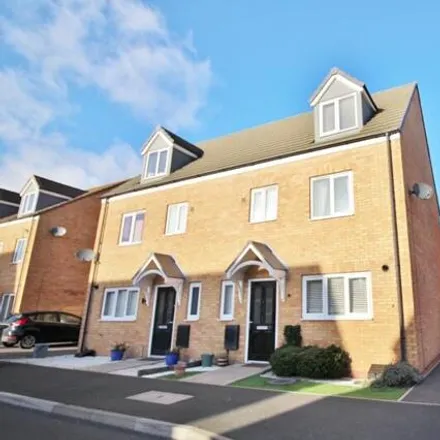 Buy this 4 bed duplex on Bellona Drive in Peterborough, PE2 8FW