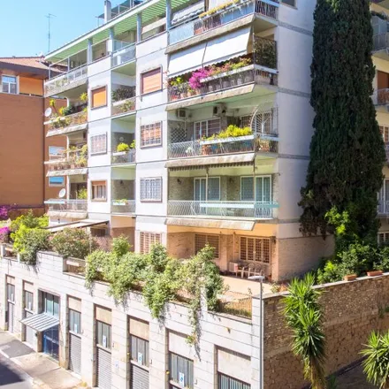 Image 4 - Via Gregorio Settimo, 00165 Rome RM, Italy - Apartment for rent