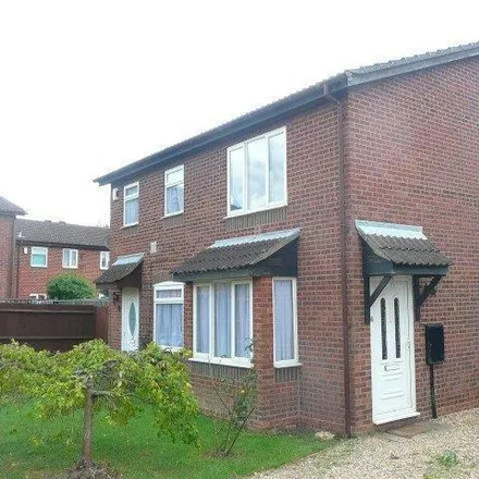Image 1 - Ullswater Close, Wellingborough, NN8 3XR, United Kingdom - Duplex for rent