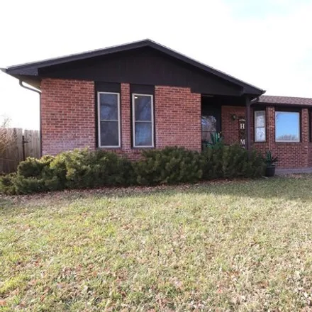 Buy this 3 bed house on 2179 Sioux Drive in Garden City, KS 67846