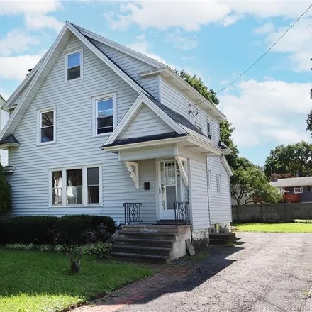 Buy this 3 bed house on 131 Dorwin Avenue in City of Syracuse, NY 13205