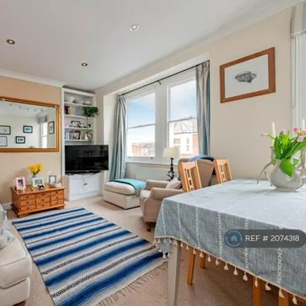 Rent this 2 bed apartment on Farlton Road in London, SW18 4EQ