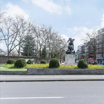 Image 5 - Strathmore Court, 143 Park Road, London, NW8 7HT, United Kingdom - Apartment for rent