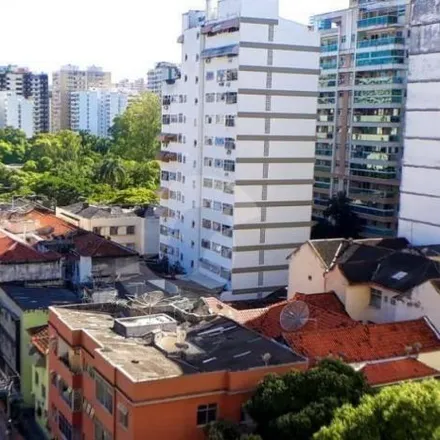 Image 2 - Rua General Pereira da Silva, Icaraí, Niterói - RJ, 24220-030, Brazil - Apartment for sale