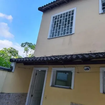 Buy this 2 bed house on Rua Vinte e Dois in Campo Grande, Rio de Janeiro - RJ
