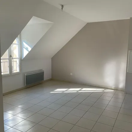 Rent this 3 bed apartment on Les Six Arpents in 4 Rue du Chêne Conti, 95620 Parmain
