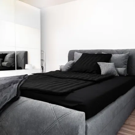Rent this 1 bed apartment on Eilbeker Weg 191 in 22089 Hamburg, Germany
