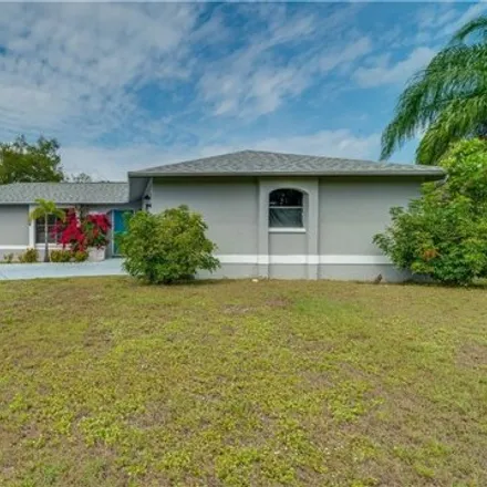 Image 4 - 1777 Coral Point Drive, Cape Coral, FL 33990, USA - House for sale