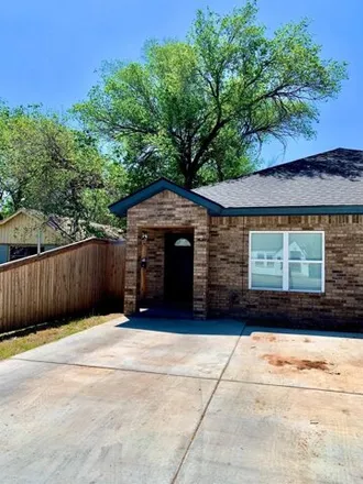 Rent this 3 bed house on 2347 20th Street in Lubbock, TX 79411