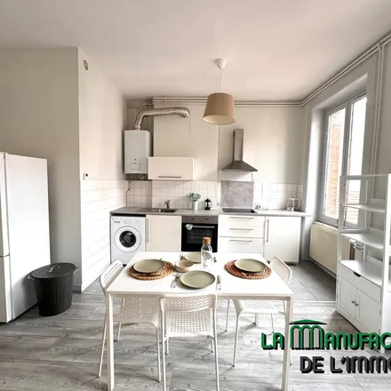 Rent this 2 bed apartment on Saint-Michel Campus in Rue Michelet, 42000 Saint-Étienne